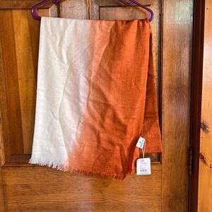 NWT Emerson Street Orange and White Burnt Ombre Shawl